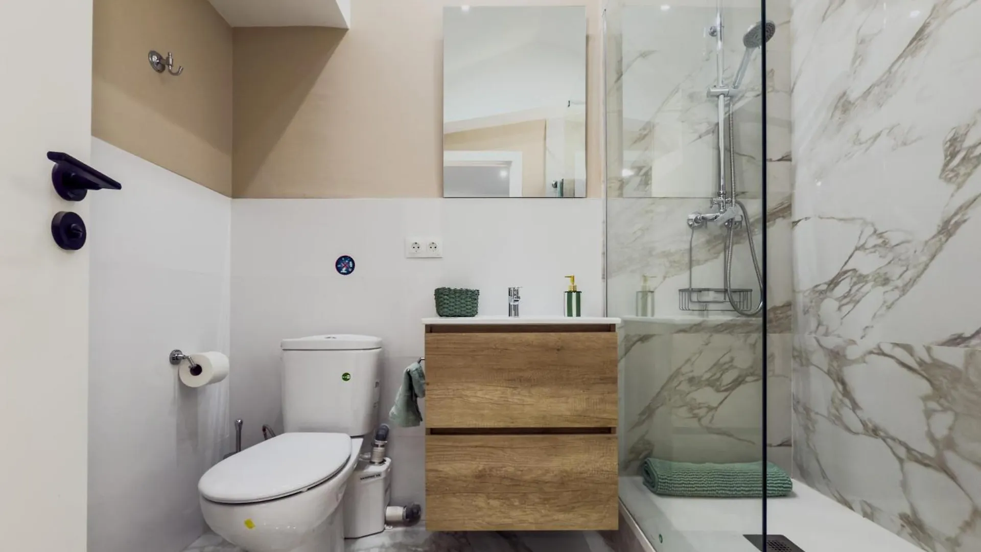 ברצלונה Precioso Apartamento En Ronda Sant Pau